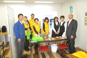 受付にてご来場者様をお出迎え