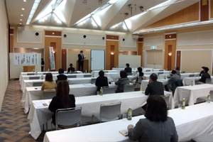 決算法人説明会