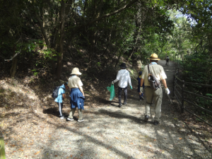 瀬板の森公園清掃3