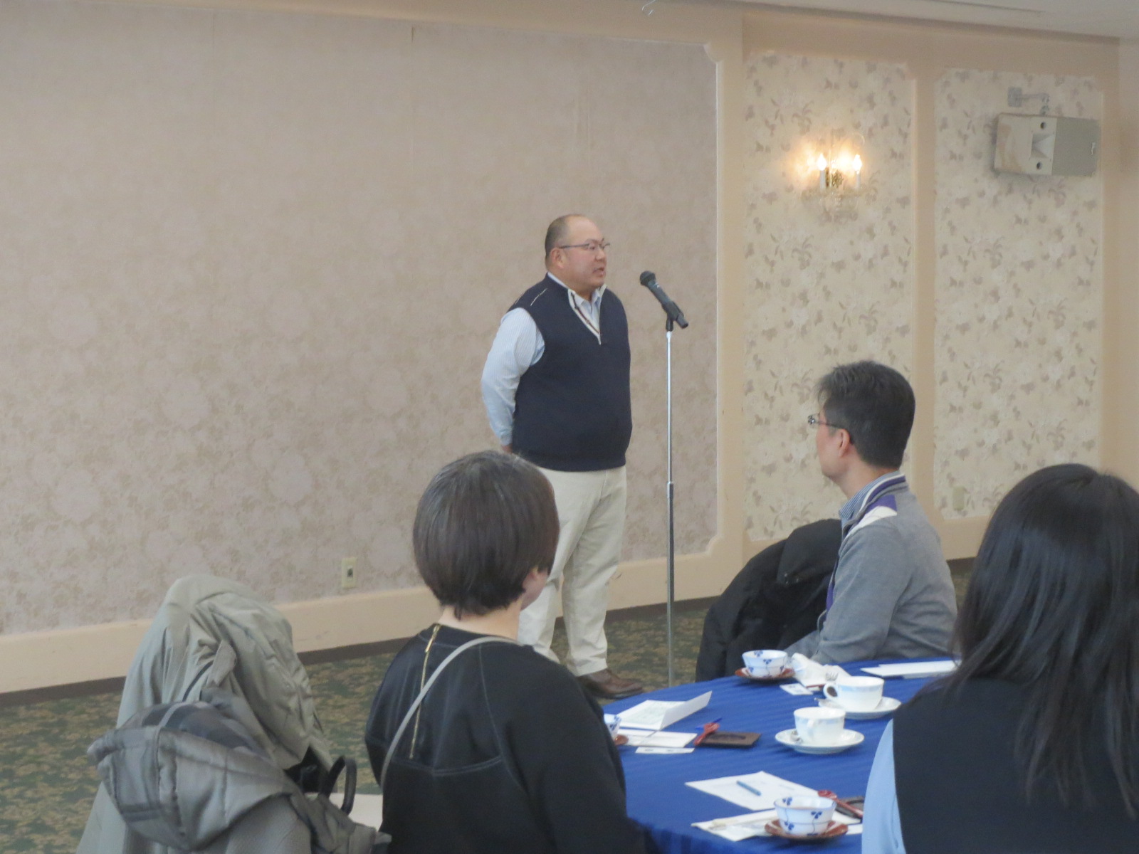 税金クイズ」とお食事1