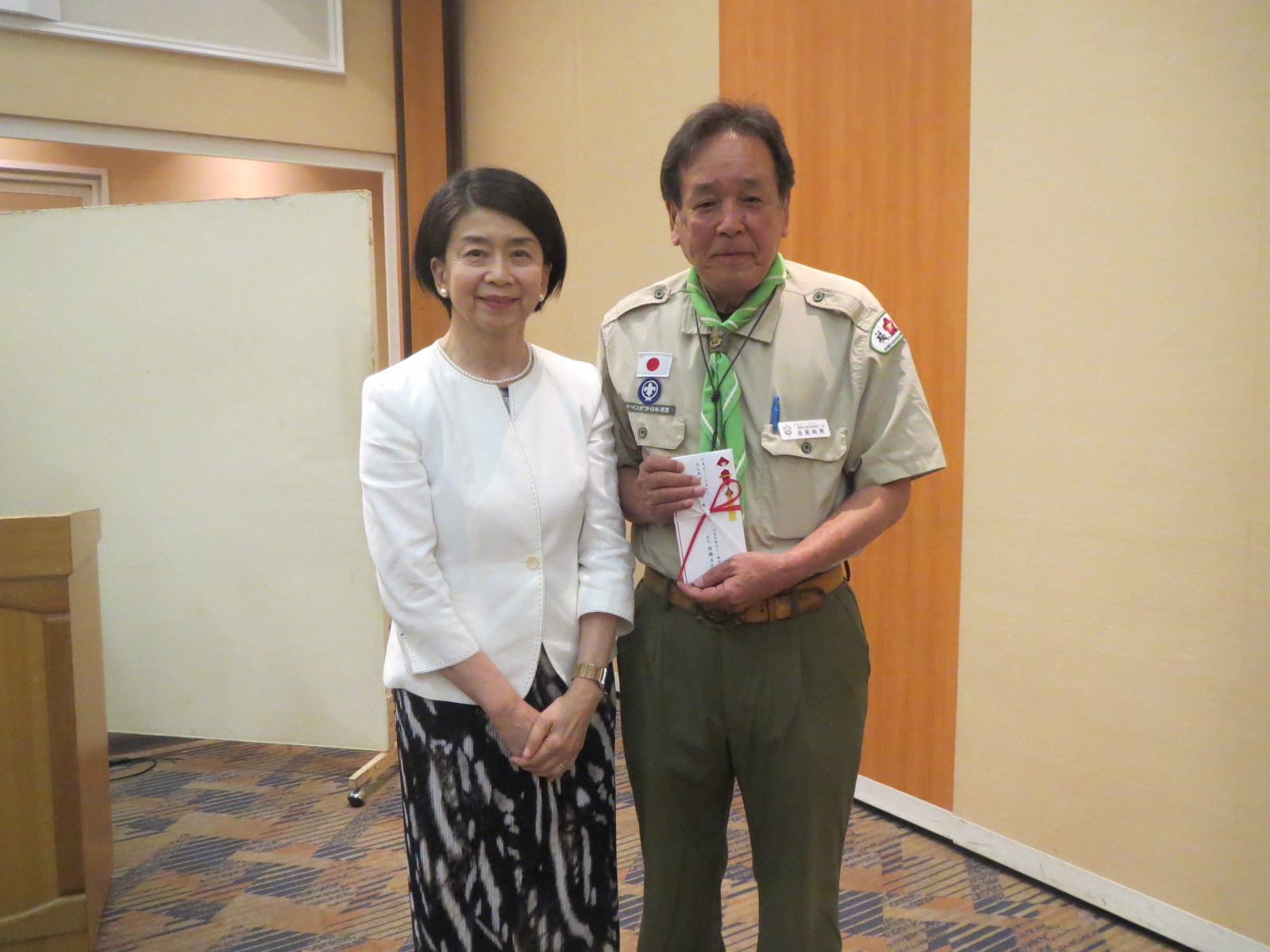 ボーイスカウト寄付贈呈式3